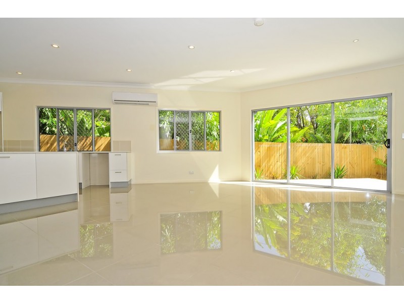 17b Clara Street, Corinda QLD 4075