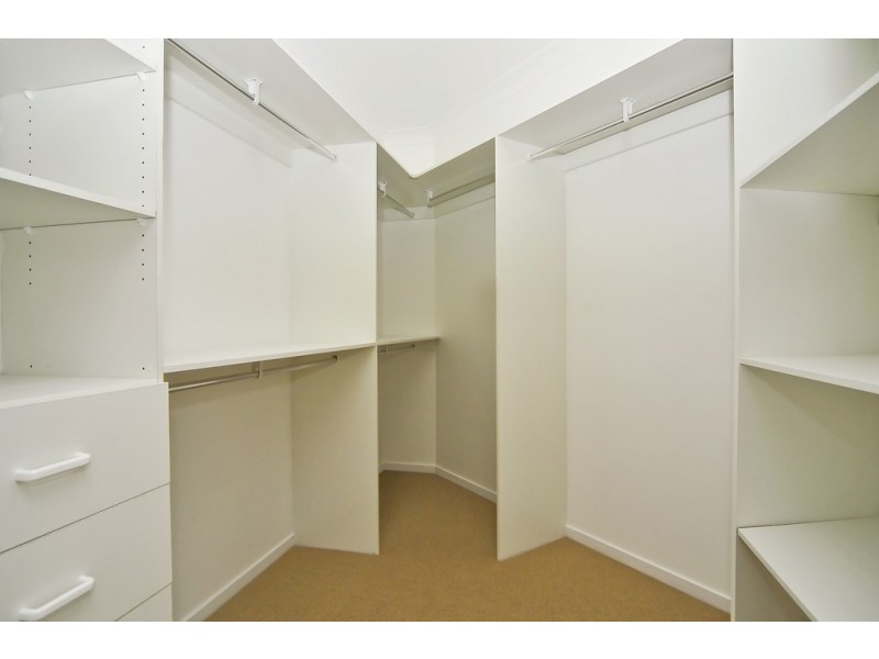 17b Clara Street, Corinda QLD 4075