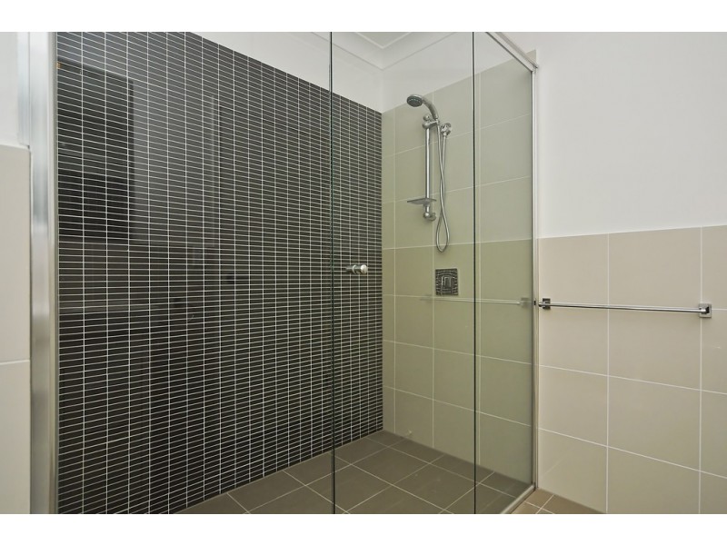 17b Clara Street, Corinda QLD 4075