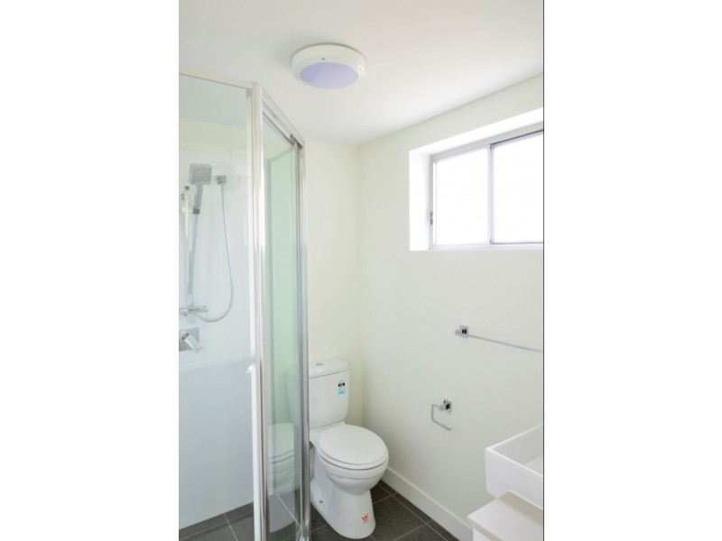 28 Carl Street, Woolloongabba QLD 4102