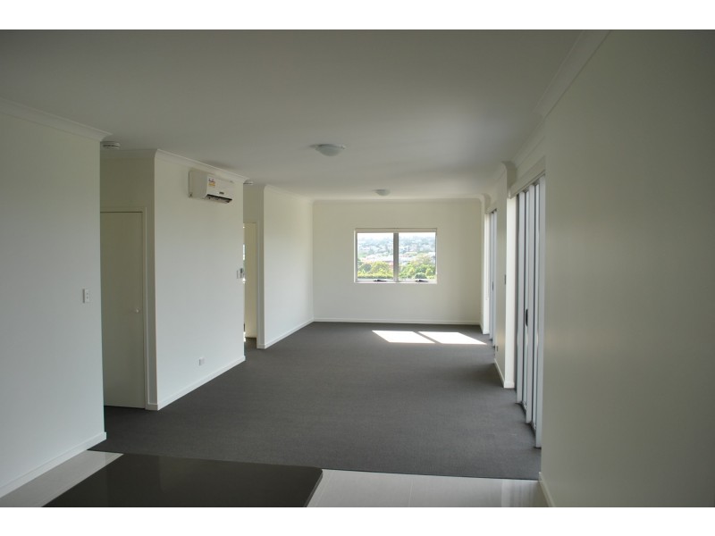 28 Carl Street, Woolloongabba QLD 4102