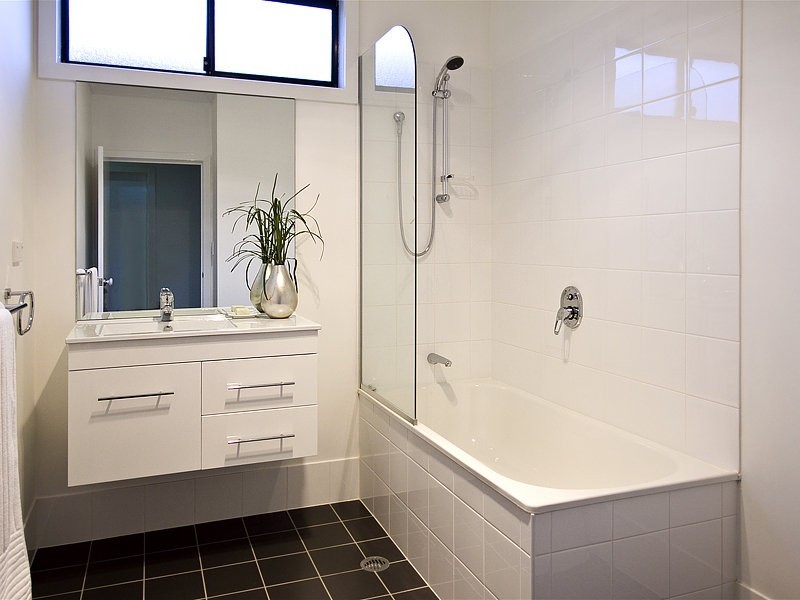 124 Armstrong Street, Cannon Hill QLD 4170