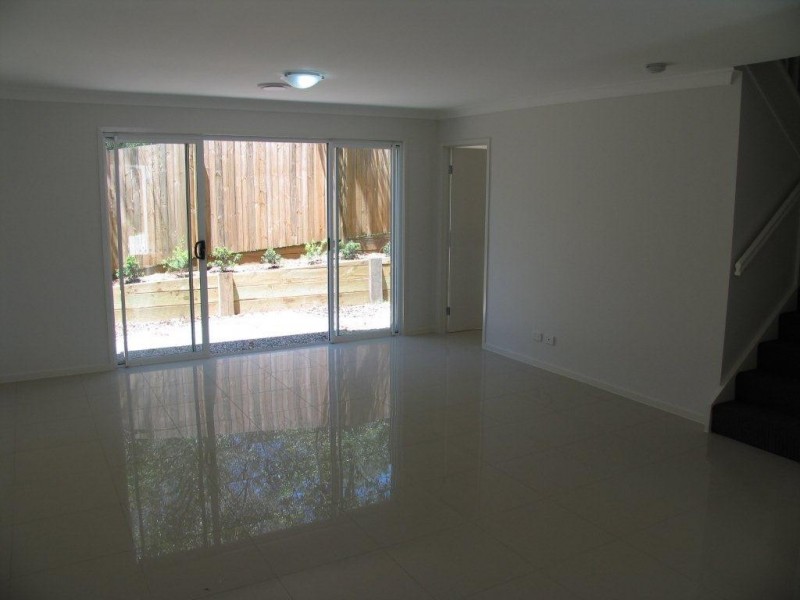 4/10 Veronica Court, Kallangur QLD 4503