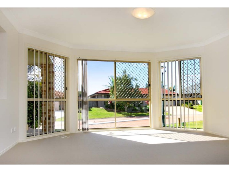 25 Hilliards Park Drive, Wellington Point QLD 4160