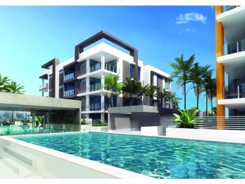 33 Lakefront Crescent, Varsity Lakes QLD 4227