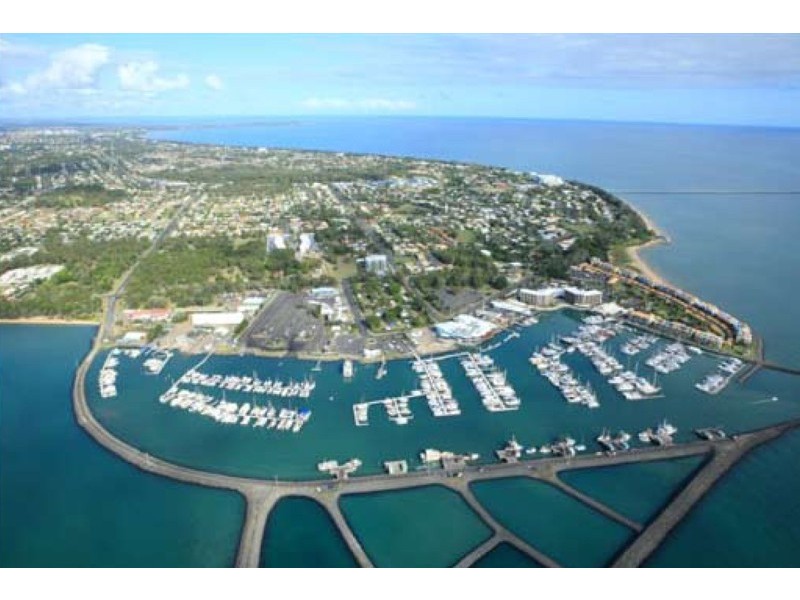 68 Pulgul Street, Urangan QLD 4655