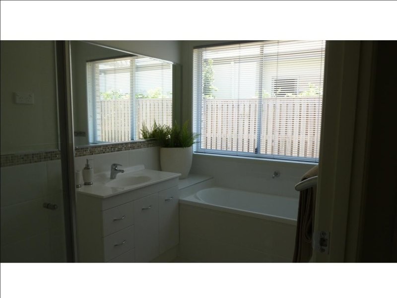 0 Address available on request, Point Vernon QLD 4655