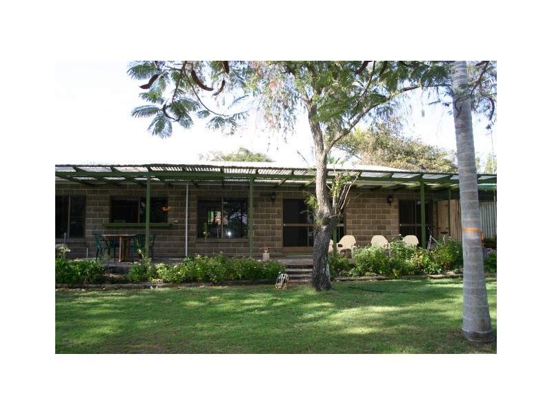 41 Hillview Road, Bowen QLD 4805