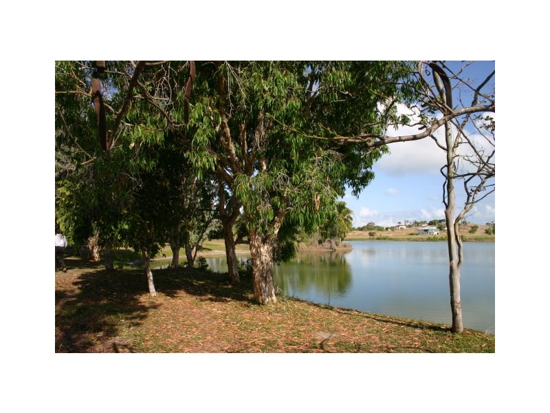 41 Hillview Road, Bowen QLD 4805