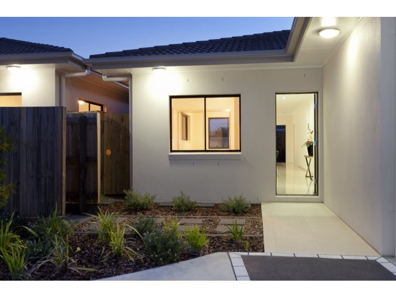 4/145 Northcote Street, Brighton QLD 4017