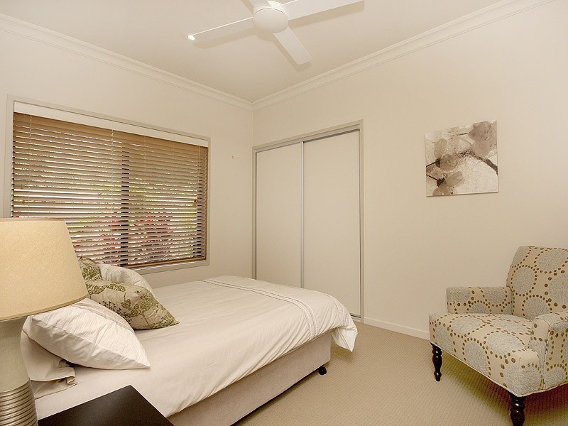 37 Station Street, Wellington Point QLD 4160