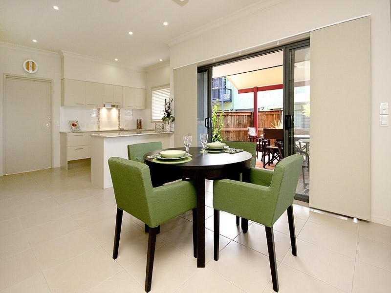 37 Station Street, Wellington Point QLD 4160