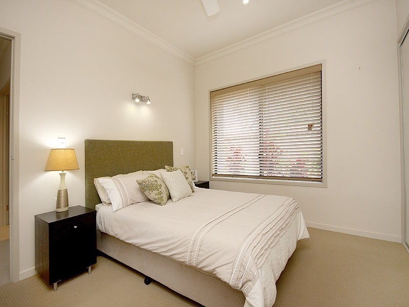 37 Station Street, Wellington Point QLD 4160