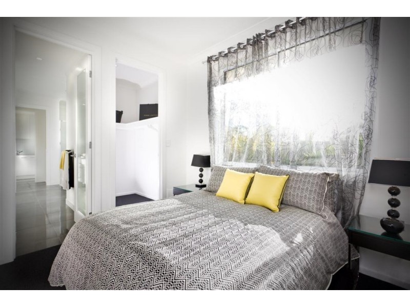 10 Dunraven Drive, Pimpama QLD 4209