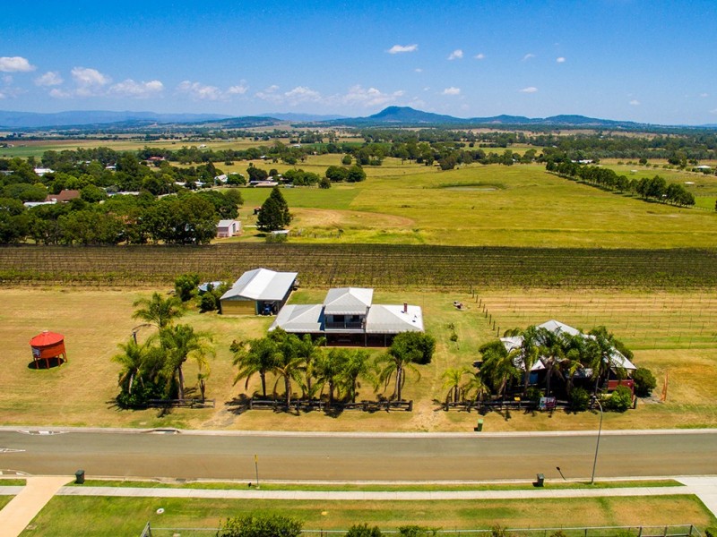 38 North Street, Harrisville QLD 4307