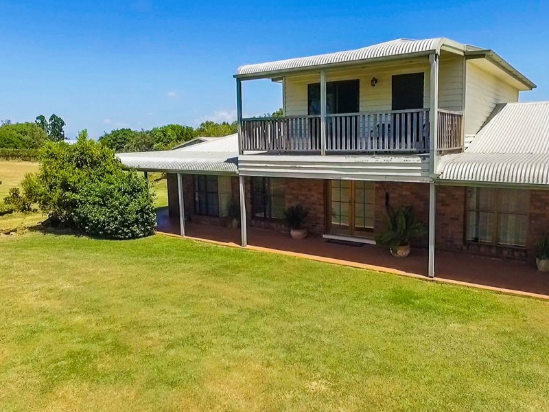 38 North Street, Harrisville QLD 4307