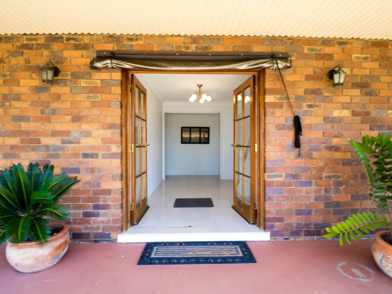 38 North Street, Harrisville QLD 4307