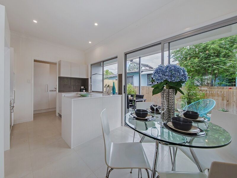 371 Fairfield Road, Yeronga QLD 4104