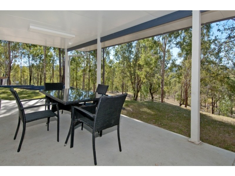 165 Walker Drive, Kooralbyn QLD 4285