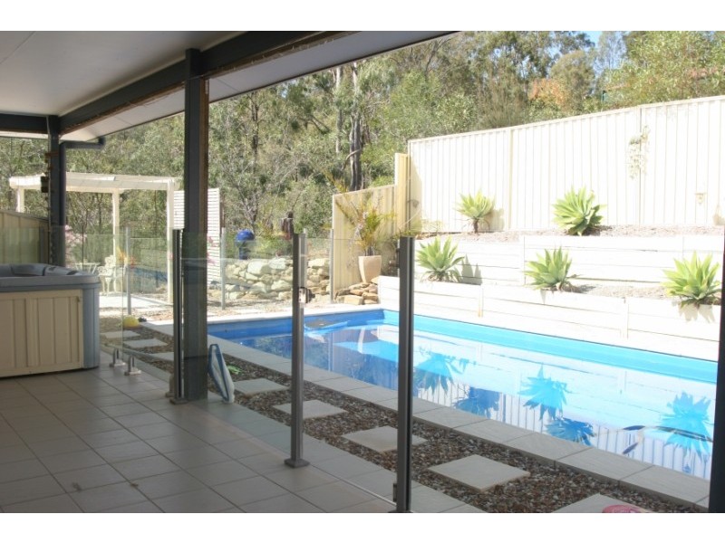 53 White Place, Kooralbyn QLD 4285