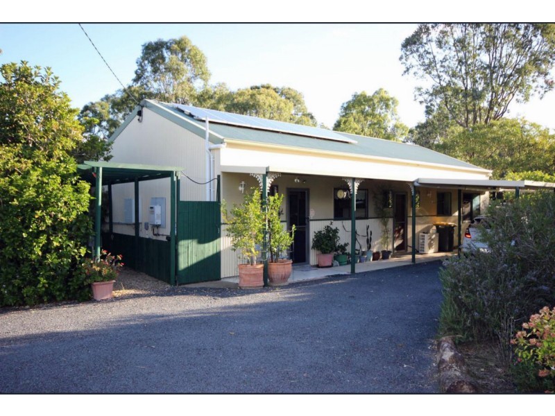 63 Scarvell Place, Kooralbyn QLD 4285