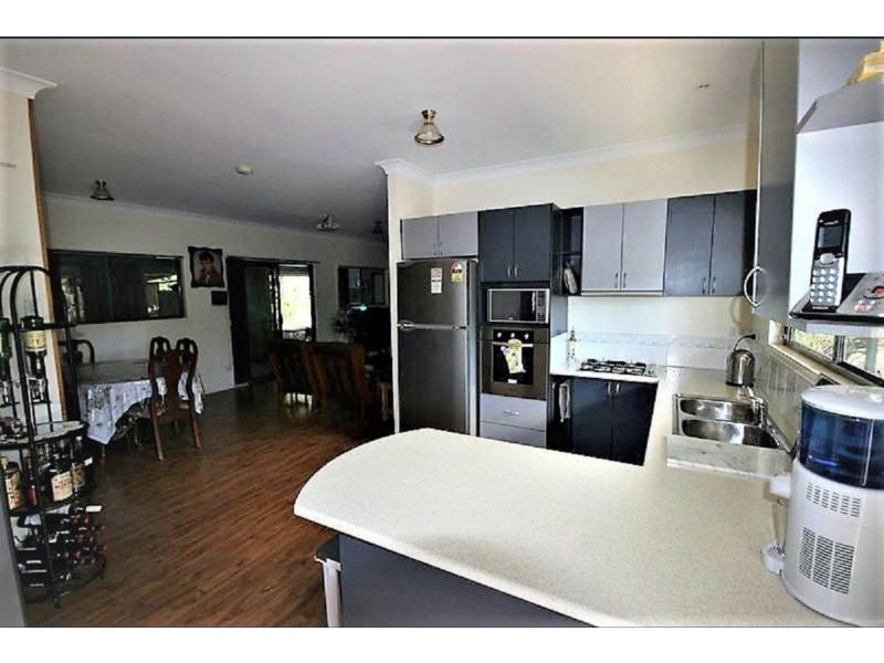 63 Scarvell Place, Kooralbyn QLD 4285