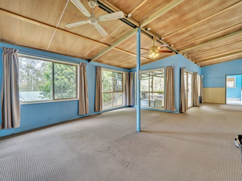 63 Scarvell Place, Kooralbyn QLD 4285