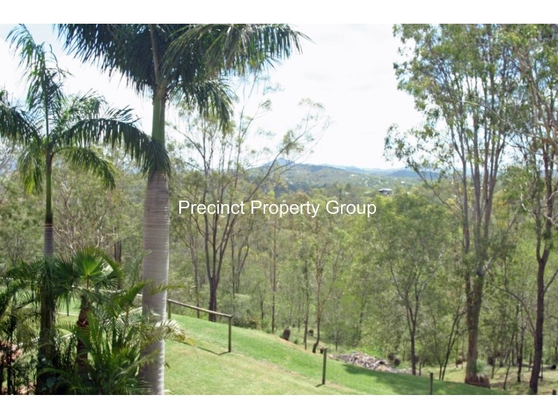 61 Collins Place, Kooralbyn QLD 4285