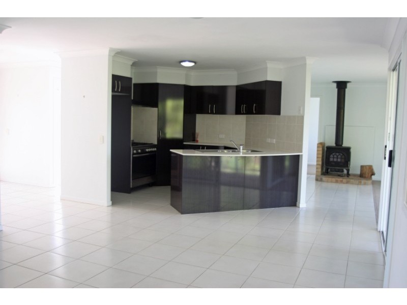 222 Boomerang Drive, Kooralbyn QLD 4285