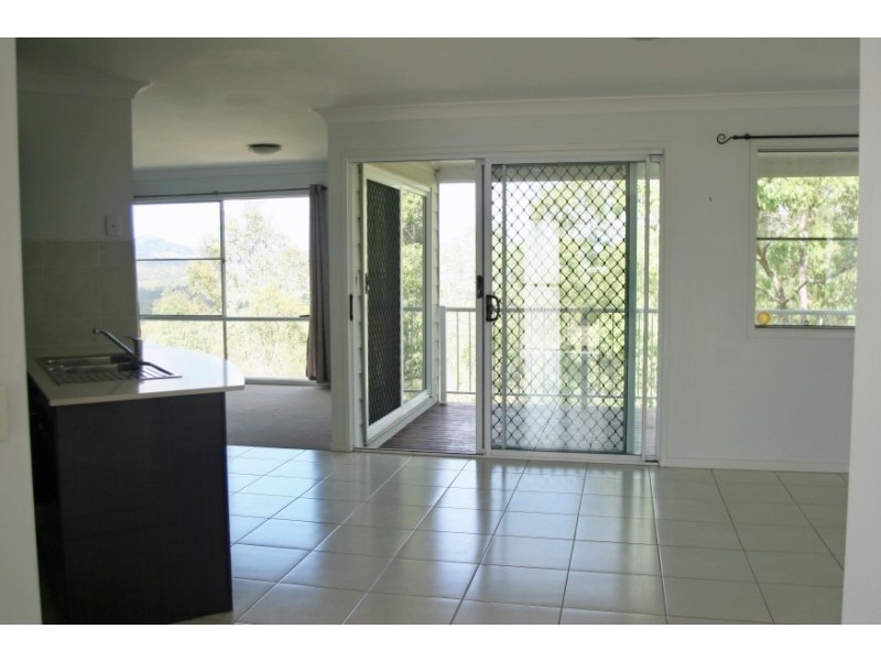 222 Boomerang Drive, Kooralbyn QLD 4285