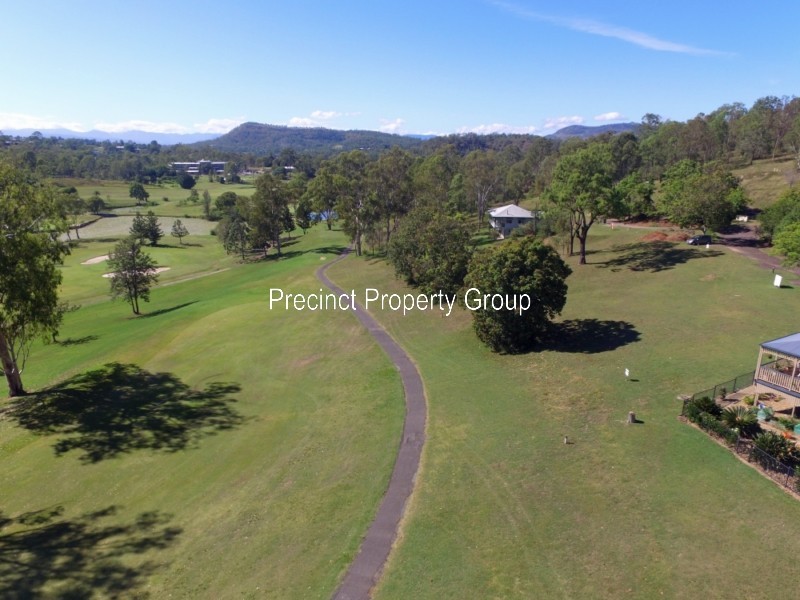 4 Bobby Jones Court, Kooralbyn QLD 4285