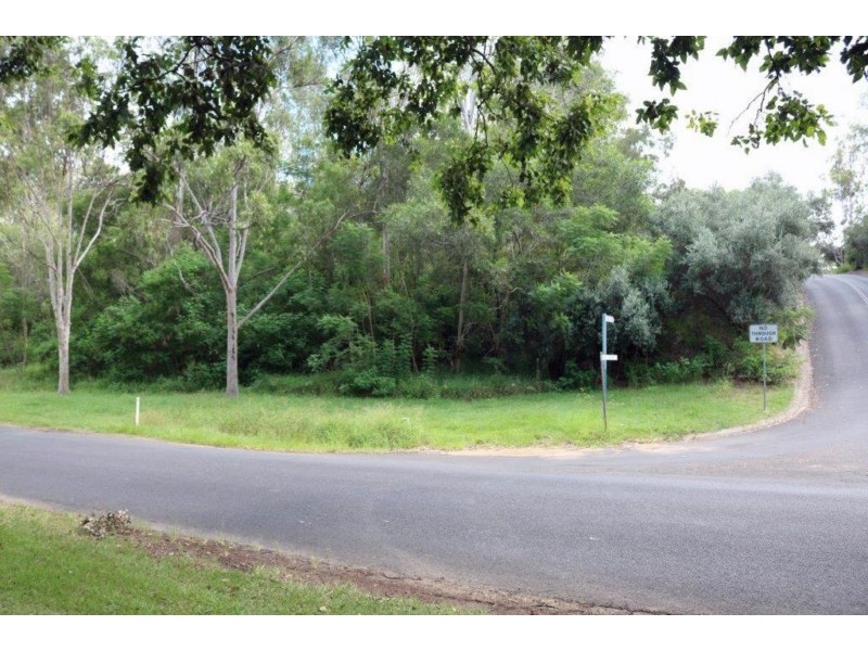 2-12 Lady Caroline Close, Kooralbyn QLD 4285