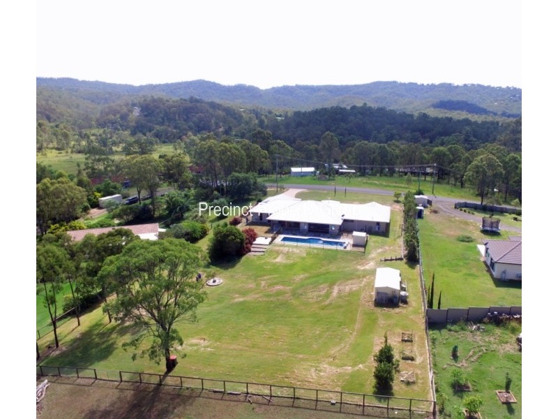 12 Paine Place, Kooralbyn QLD 4285