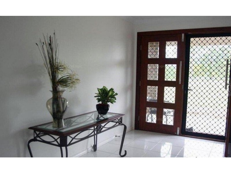 12 Paine Place, Kooralbyn QLD 4285