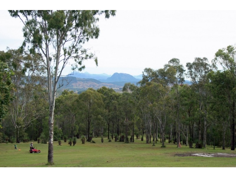 369 Boomerang Drive, Kooralbyn QLD 4285