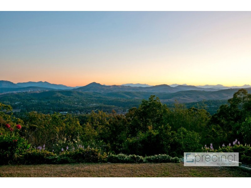 68 Brooks Drive, Kooralbyn QLD 4285