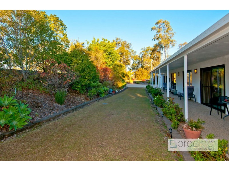 68 Brooks Drive, Kooralbyn QLD 4285