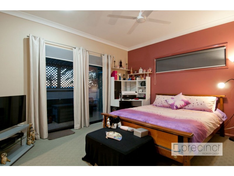 68 Brooks Drive, Kooralbyn QLD 4285