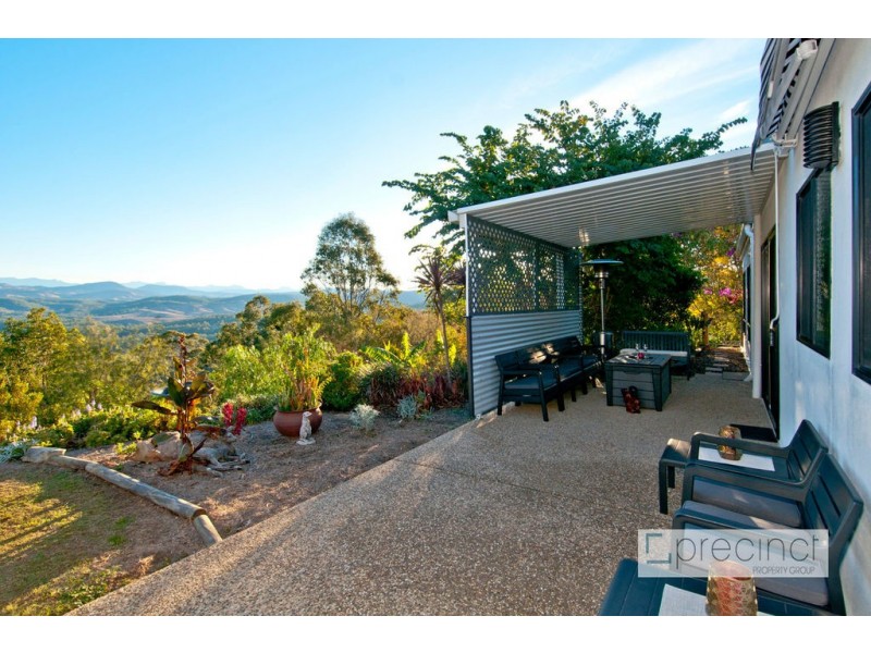 68 Brooks Drive, Kooralbyn QLD 4285