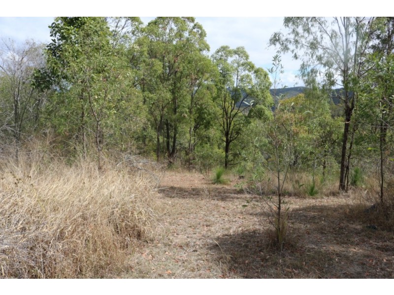 21-23 White Place, Kooralbyn QLD 4285