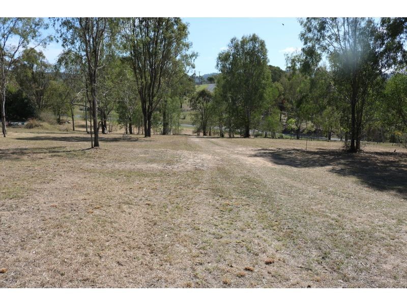 106-108 Walker Drive, Kooralbyn QLD 4285