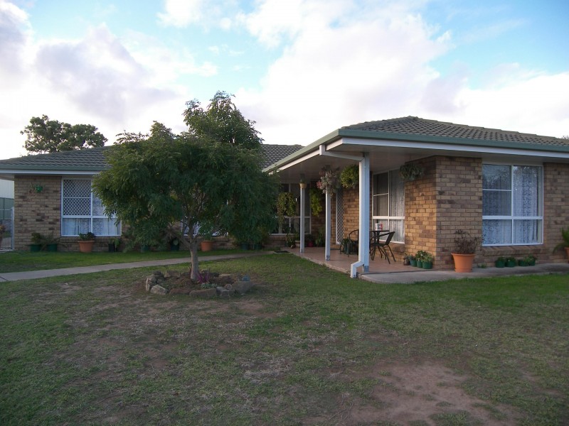 9 FINCH STREET, Warwick QLD 4370