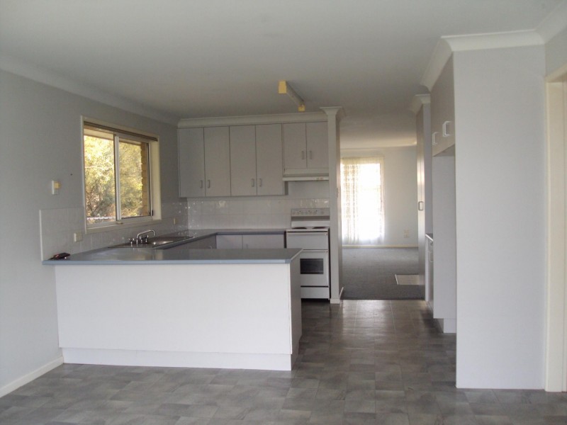 9 FINCH STREET, Warwick QLD 4370
