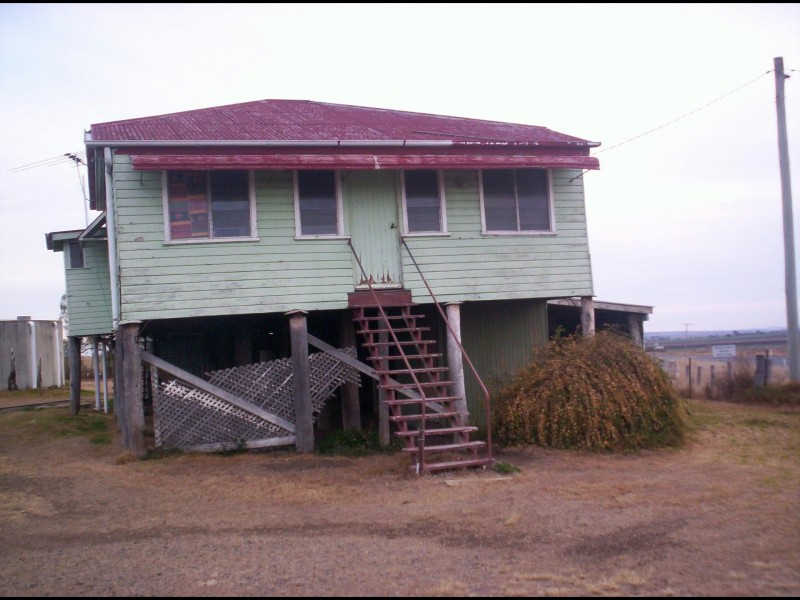 11569 CUNNINGHAM HIGHWAY, Gladfield QLD 4370