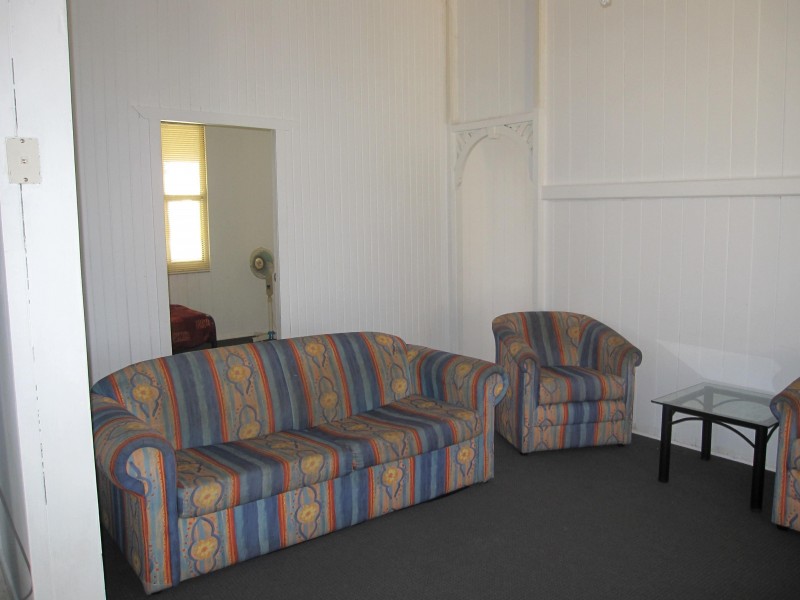 6 DEVITT STREET, Warwick QLD 4370