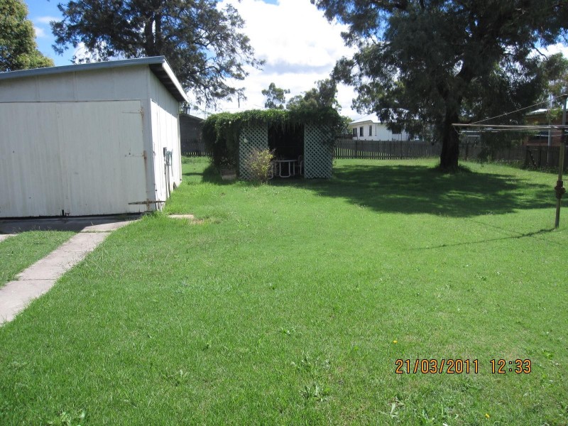 31 WILGA AVENUE, Warwick QLD 4370