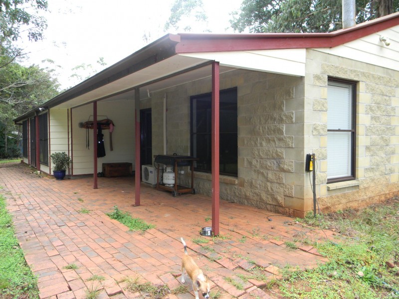 Cambroon QLD 4552