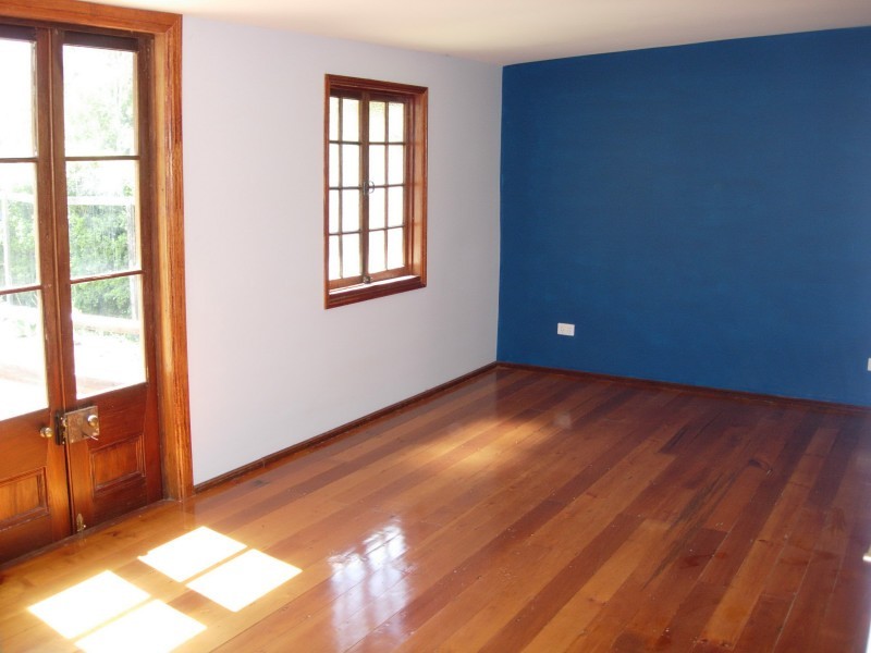 31 Sutton Street, Brooloo QLD 4570