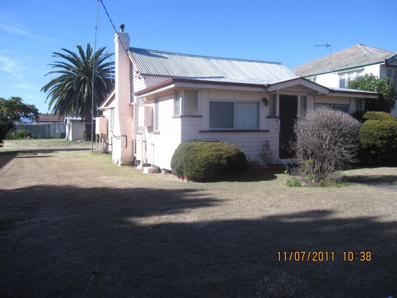 164 PALMERIN STREET, Warwick QLD 4370