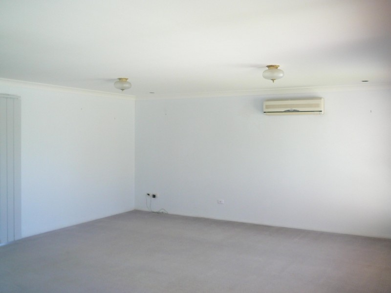 24 FAIRWAY DRIVE, Warwick QLD 4370